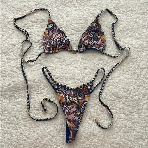 Bydee Bikini - Picture 1 of 1